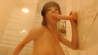 BUSTY TEEN ORGASM IN THE SHOWER