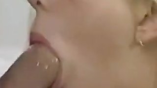 Cute college girl gets her trimmed pussy poked !