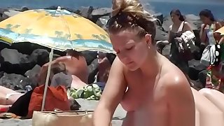 Best beach tits